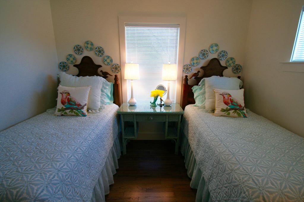 Bear Creek Cottage Manchaca Екстериор снимка