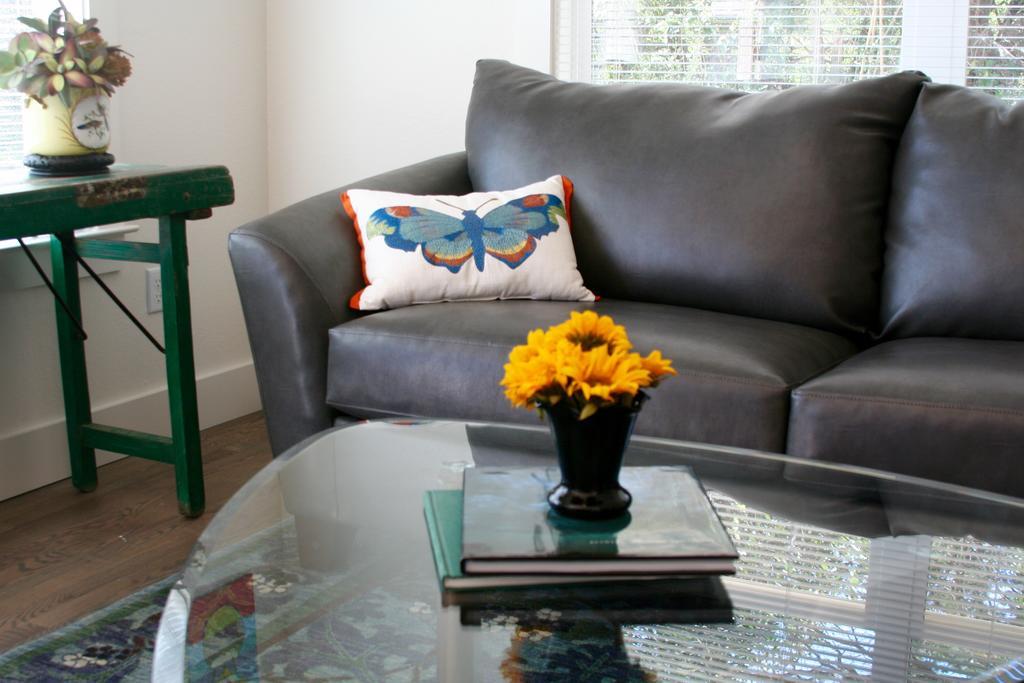 Bear Creek Cottage Manchaca Екстериор снимка